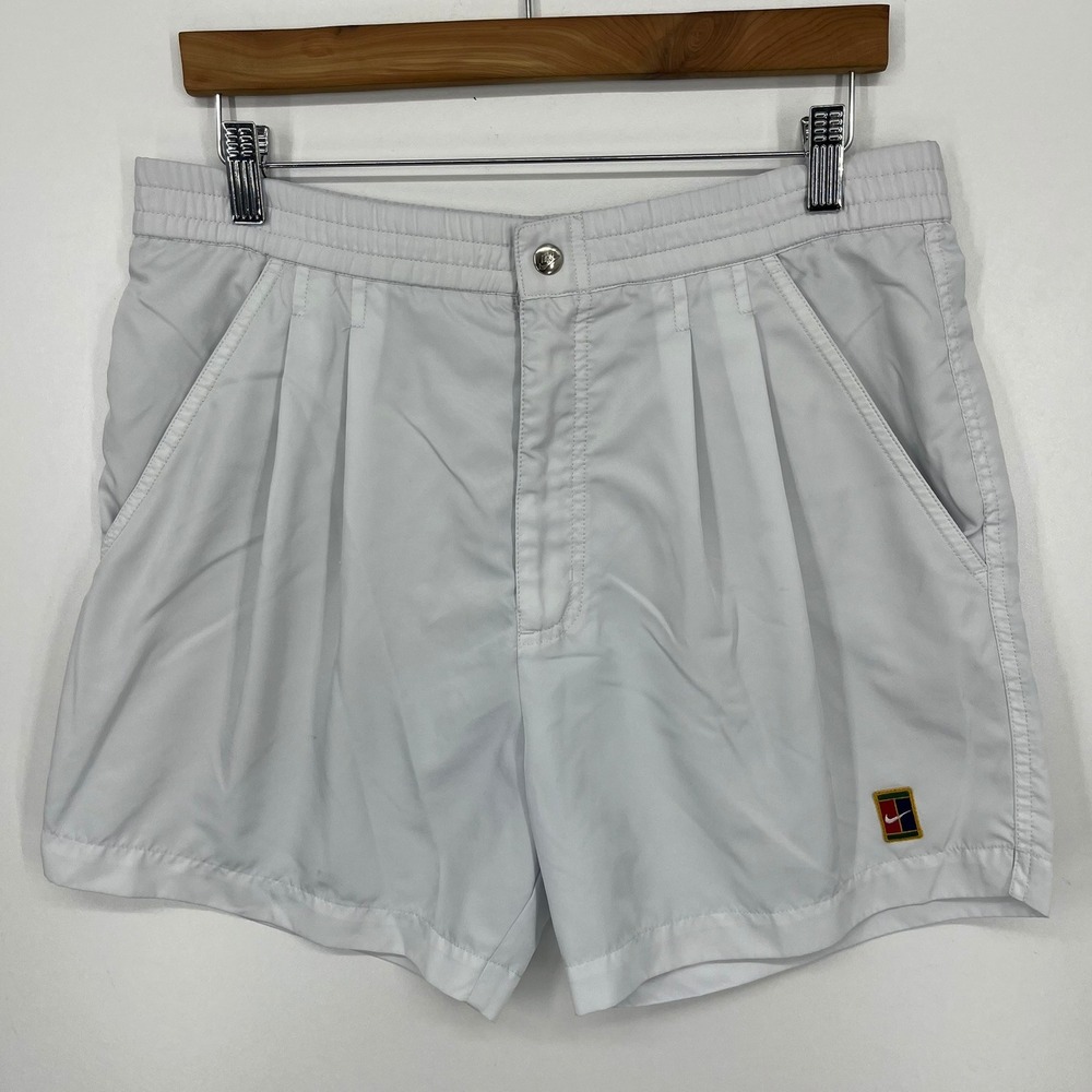 Nike Court Vintage Mens White Pleated Tennis Athletic Shorts Size Small